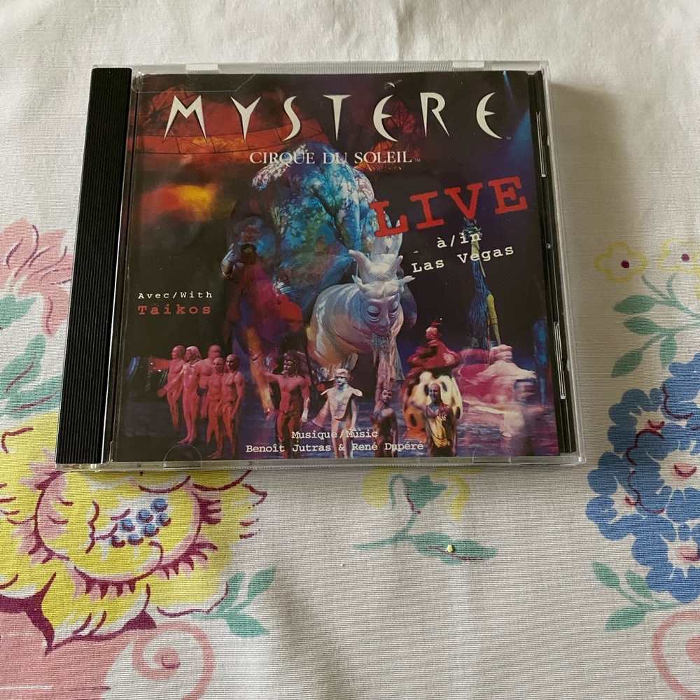 Cirque du Soleil Mystère Live CD 🔥Mix&Match 7/$10 Bundles🔥